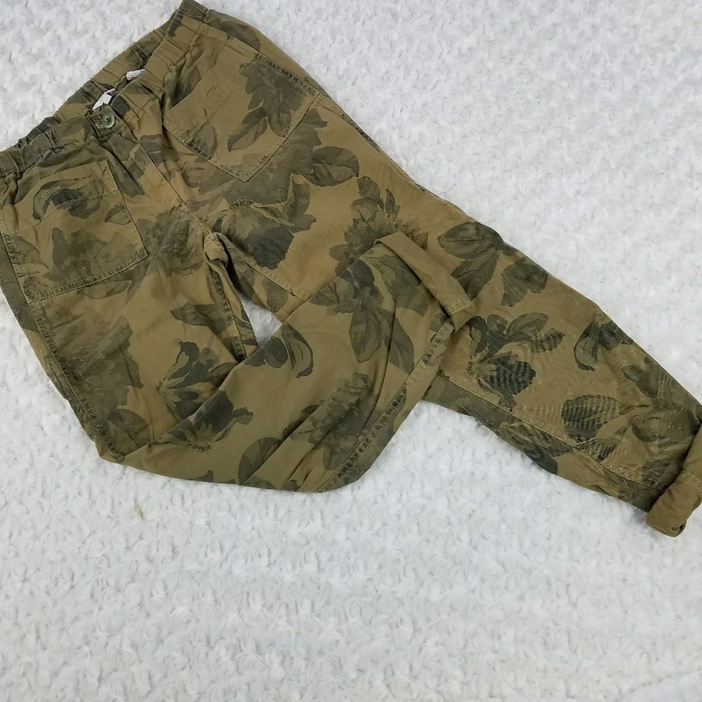 J. Crew Olive Army Floral Camo Pants